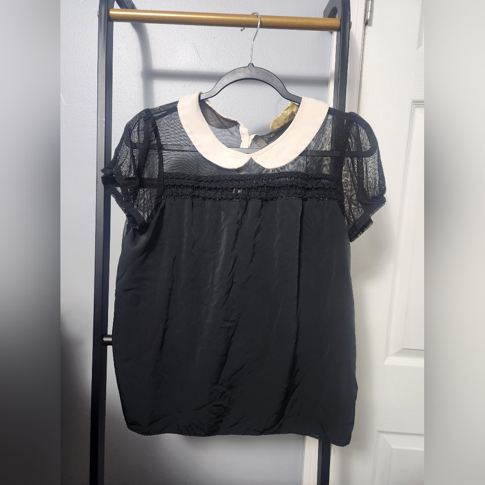 Vera Wang princess mesh top